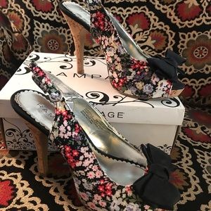 Ladies floral platform cork heels.